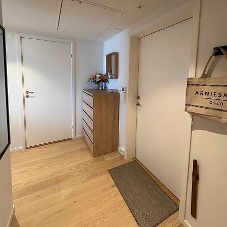 Center With Beautiful View Apartament Tromsø